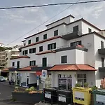 Pedreira Apartment