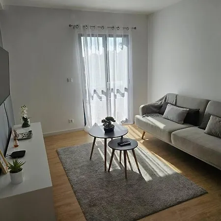 Pedreira Apartman *